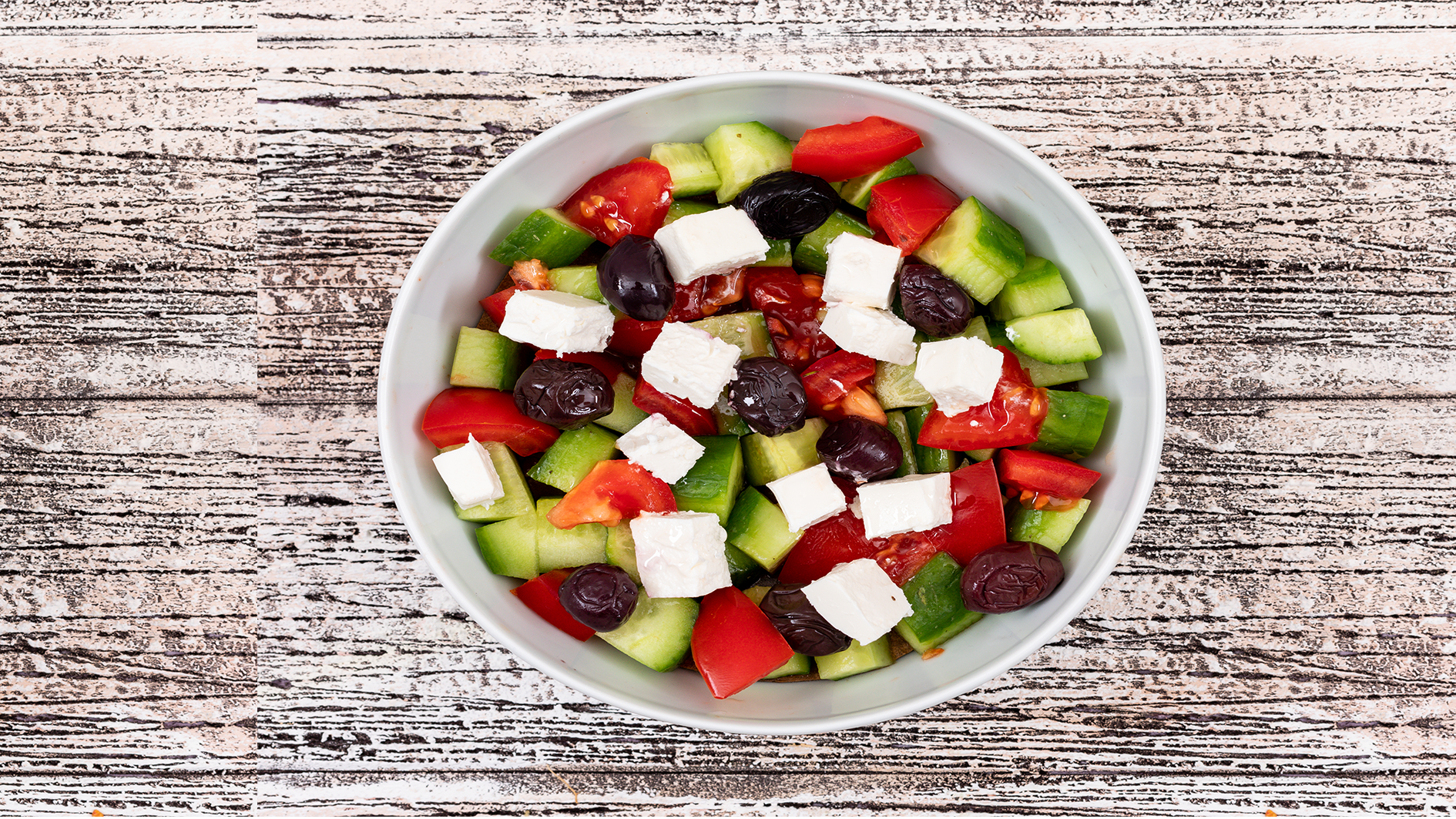 Mediterranean Cucumber Tomato Salad: A best, Refreshing Summer Staple