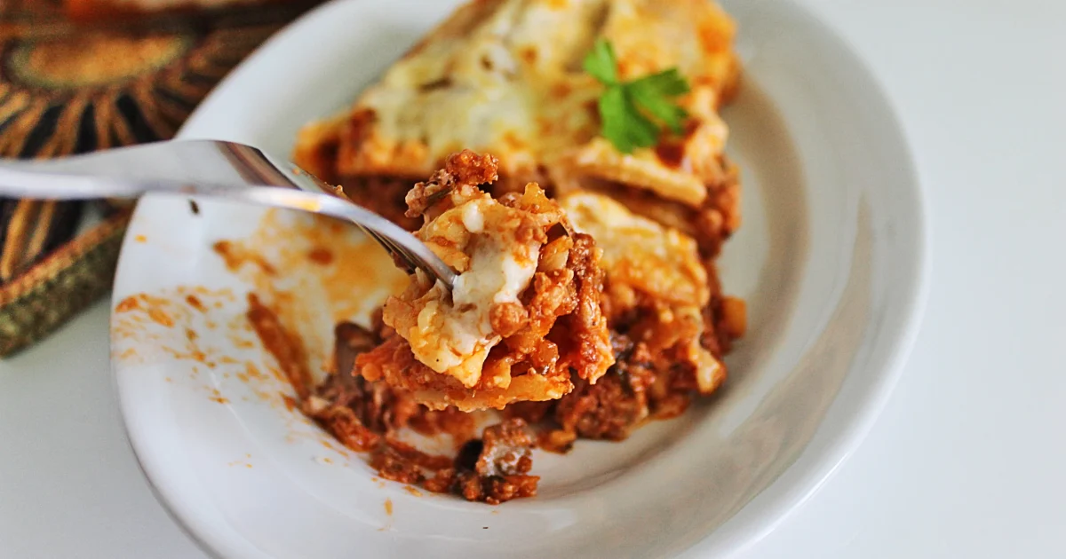 Irresistible Taco Lasagna Recipe: Mexican-Italian Fusion Magic